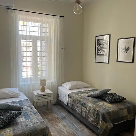 1922 Historic House Apartman *